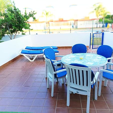 Casa Familiar A Pie De Piscina Villa Вера Екстериор снимка